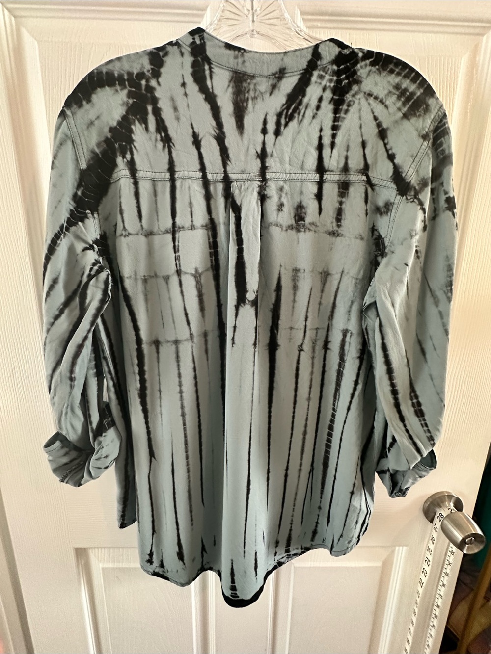 Rock N Republic Shibori Tie-Dye lace Up Women’s Shirt - Black on Light Teal Sz:M - Picture 3 of 7
